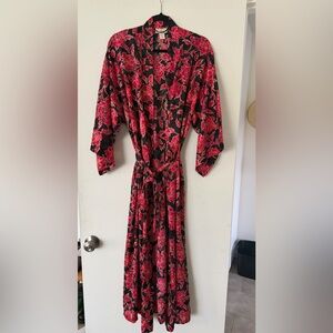 Vintage Victoria’s Secret Gold Label Sheer Robe